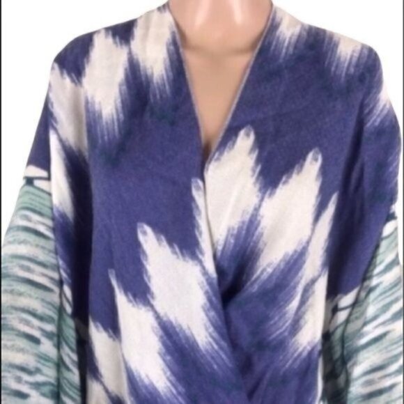 Sole Society Shawl Poncho Sweater Blanket One Size - Picture 2 of 6